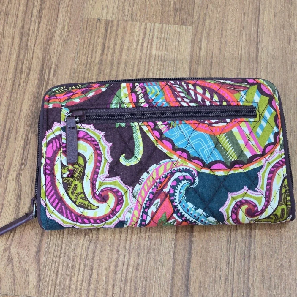 Vera Bradley Turnlock Wallet Paisley Quilted Cotton Zip Around Teal Colorful 5x8 - Picture 3 of 8